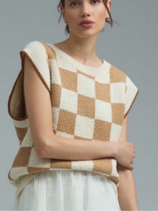Anthropologie Sweaters - Anthropologie Maeve Checkerboard Knit Sweater Vest in Cream/Tan Size XS